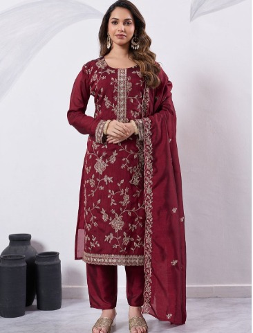 Women Ethnic Motifs Embroidered Regular Kurta with Trousers & With Dupatta