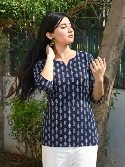 Printed Cotton Blend Straight Kurta for Women